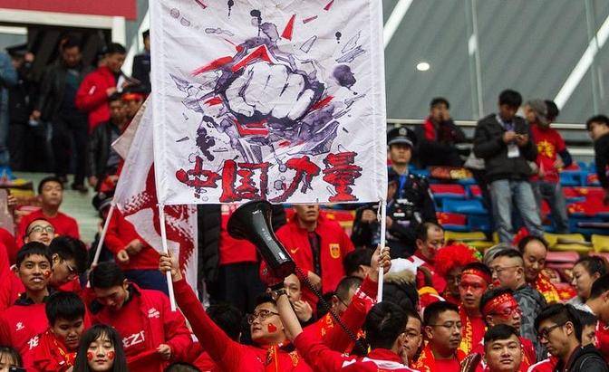 中国足球代表队在国际赛场大获全胜