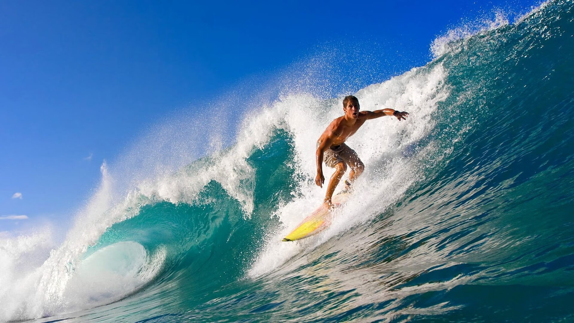 田径赛场焦点！克罗地亚队对阵澳大利亚队，超级对决，球迷热情点燃赛场
